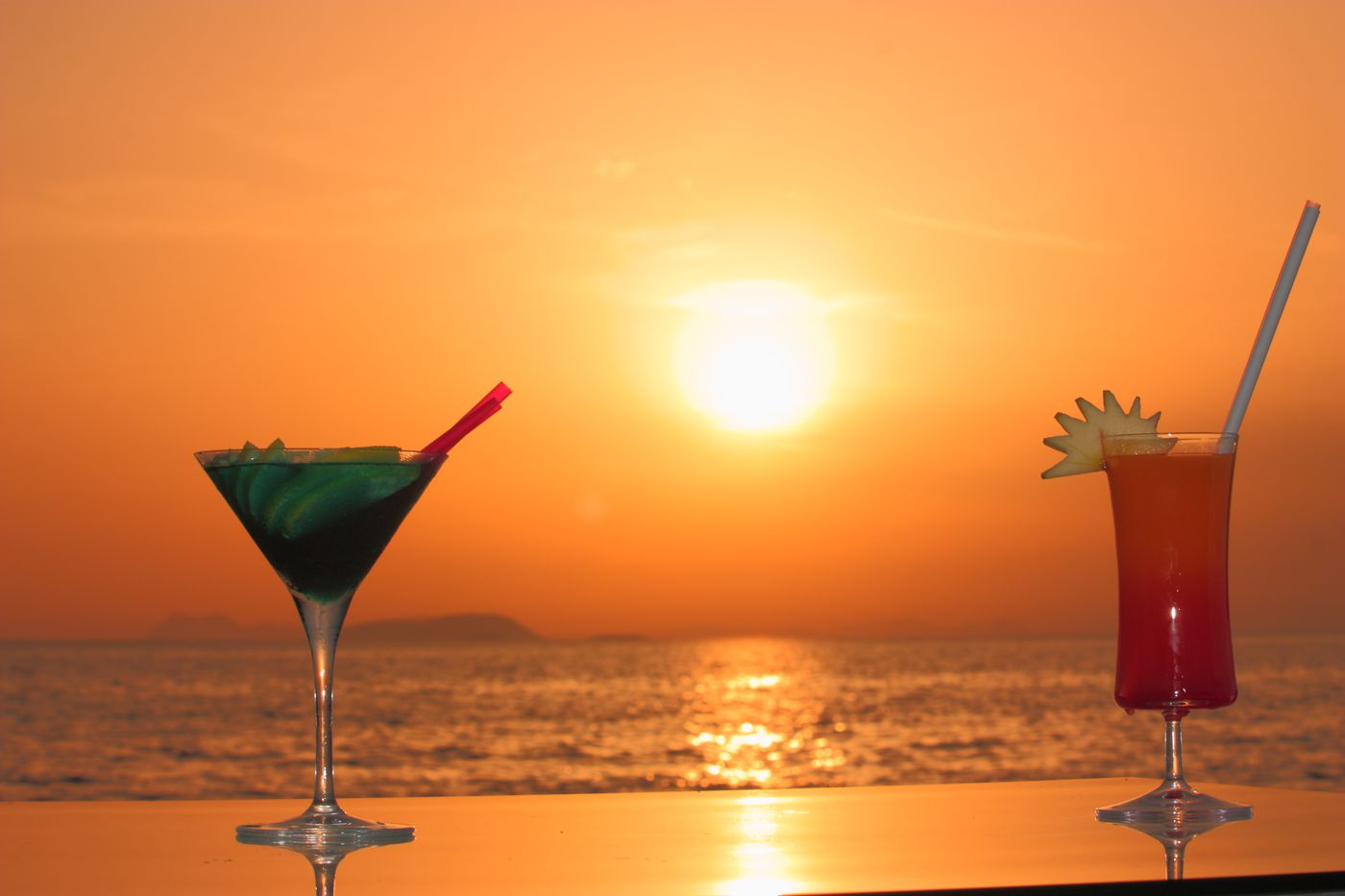 Dragut-Point-North-Hotel-Bar-49