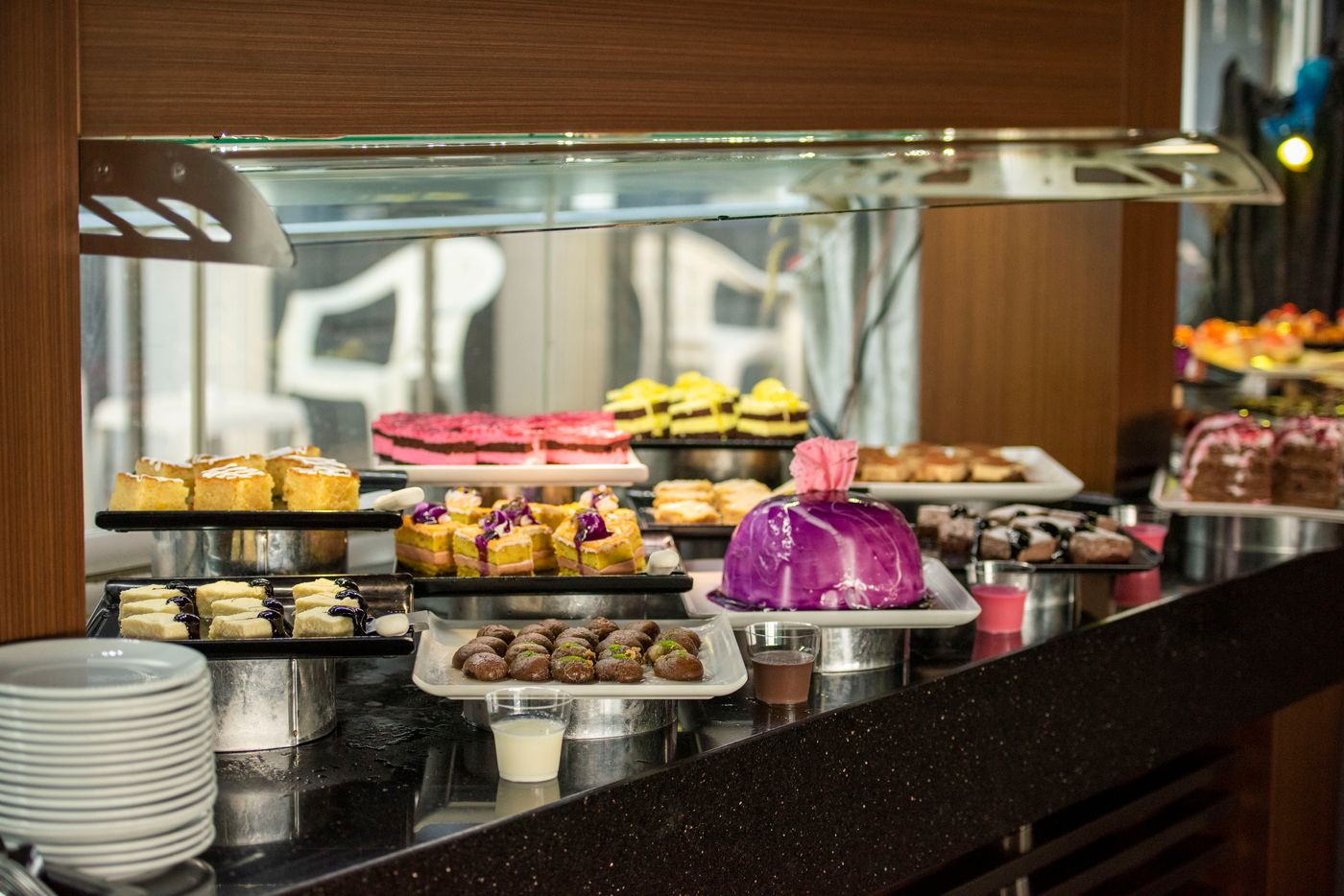 Manaspark-Deluxe-Hotel-Restaurant-51