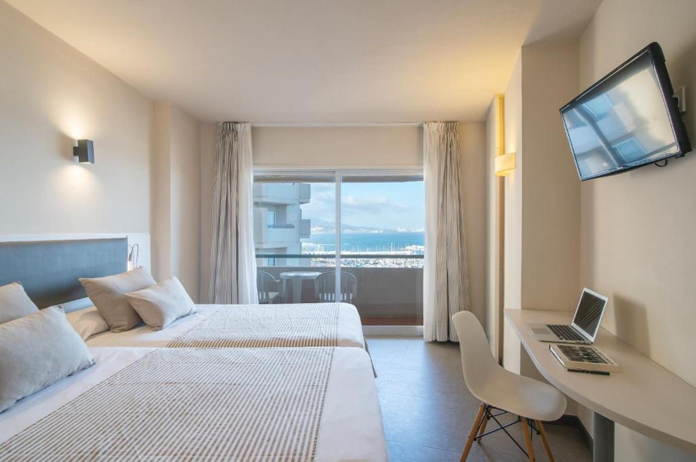 El-Puerto-by-Pierre---Vacances-Room-10