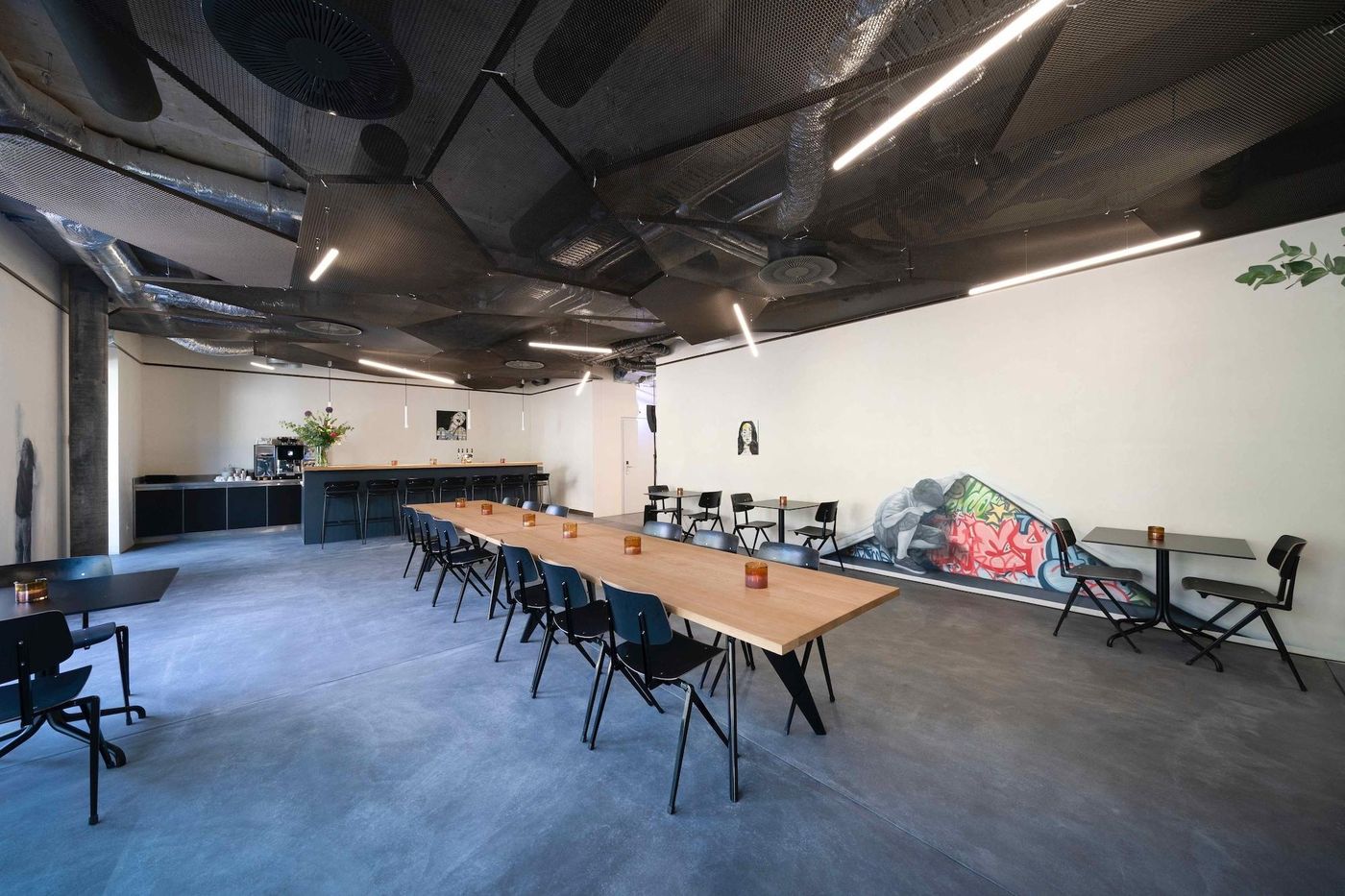 SET Hotel.Residence by Teufelhof Basel-Switzerland-BASEL-Lobby-6