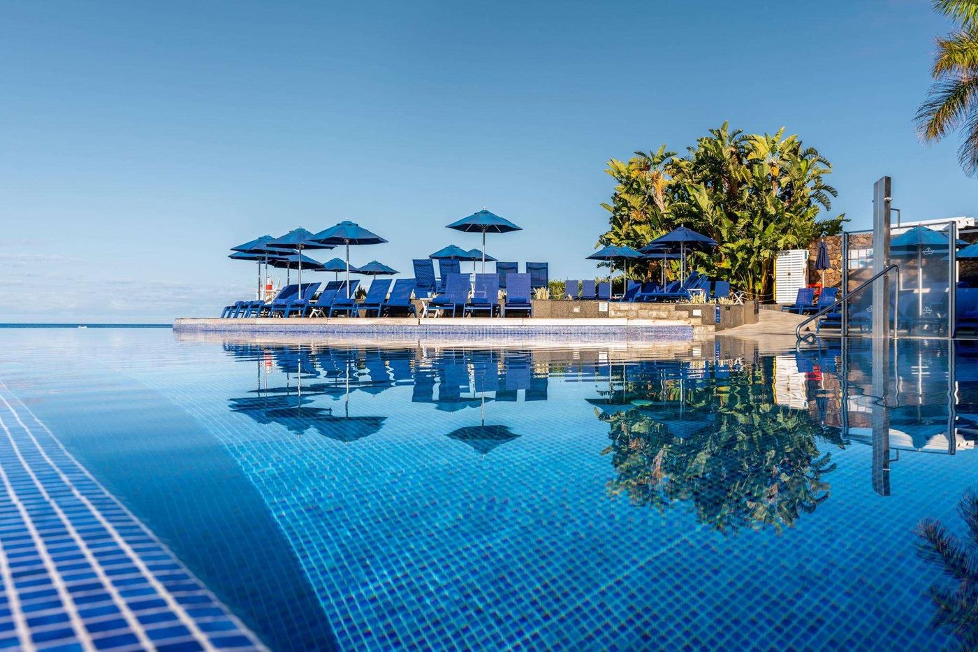 Marina-Suites-Pool-7