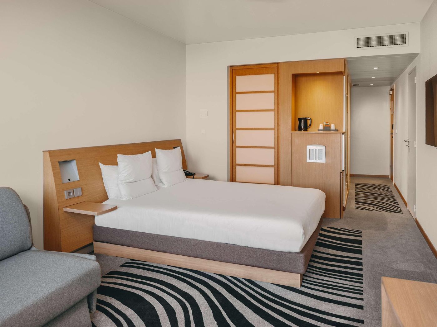 Novotel-Paris-Tour-Eiffel-Room-49