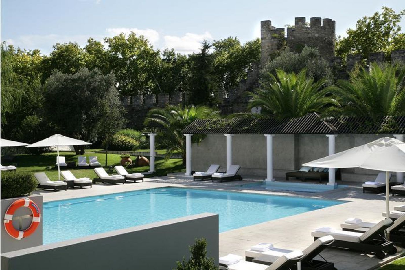 M-AR-De-AR-Muralhas-Pool-6