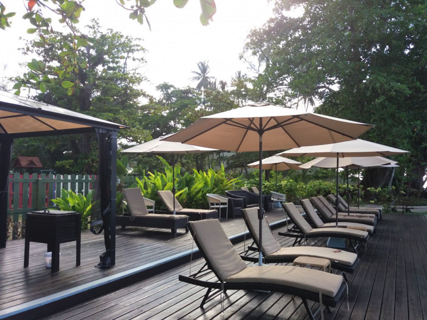 Savannah Beach Hotel