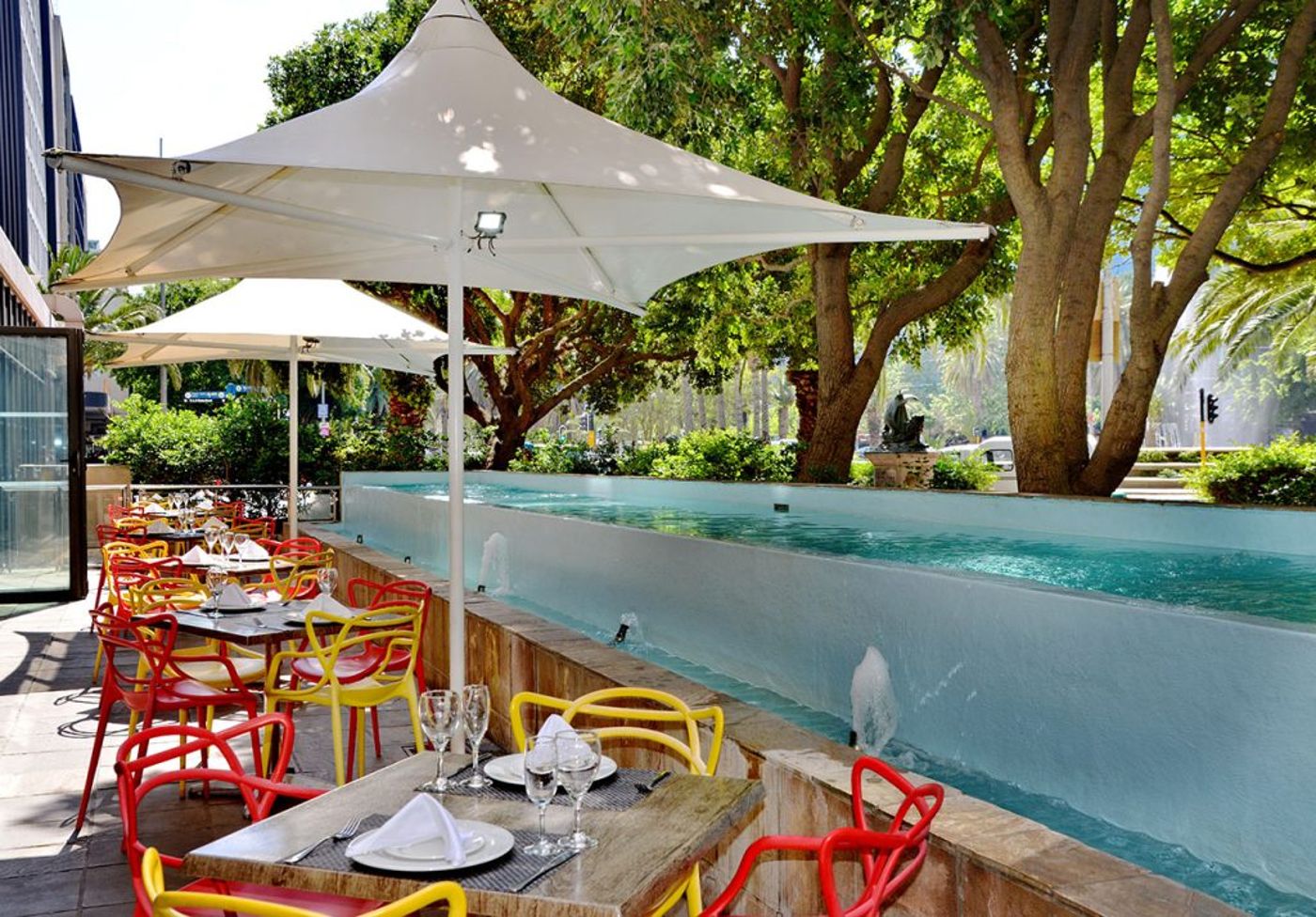 Fountains-Hotel-Cape-Town-Pool-49