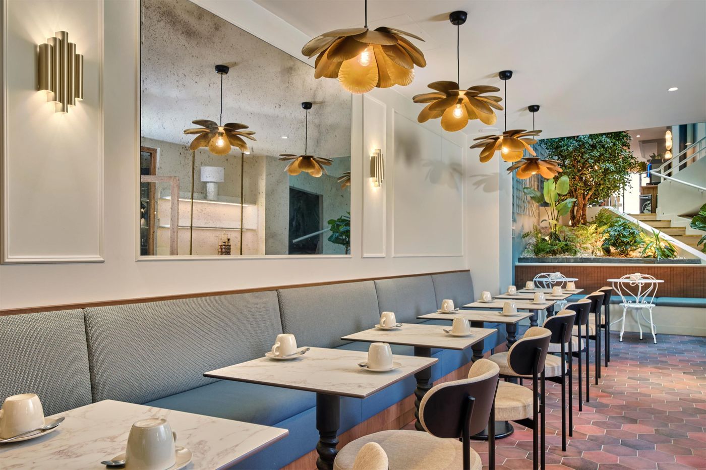 Moulin-Plaza-Restaurant-13