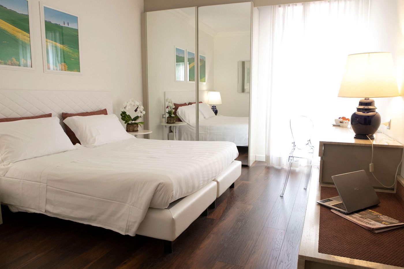 Etrusco-Arezzo-Hotel--Sure-Hotel-Collection-by-Best-Western-Room-12