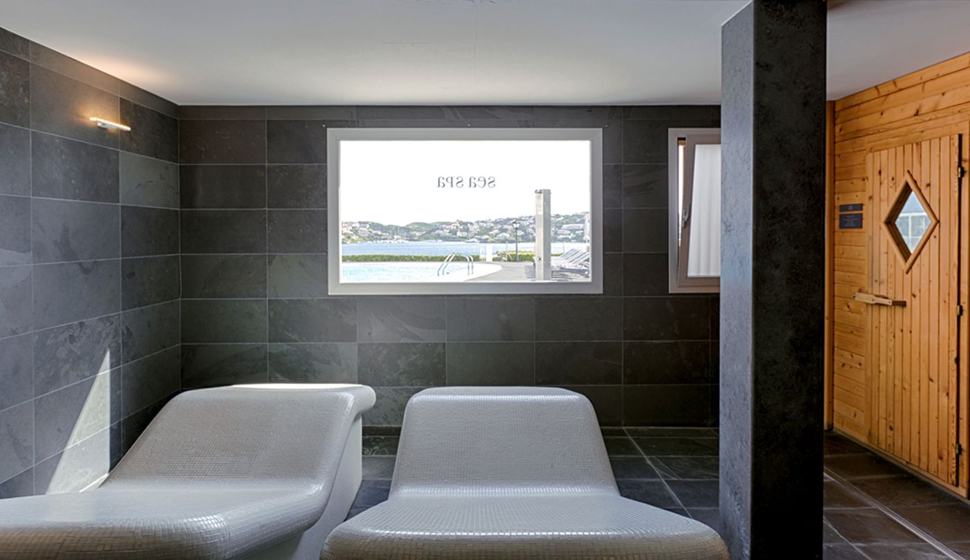 Artiem-Carlos-III-Sports-and-Entertainment-44