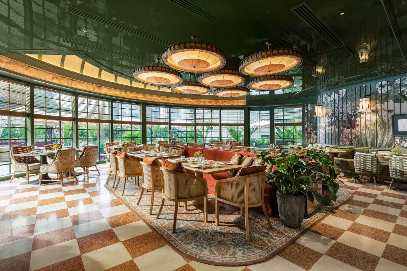 Island-Shangri-La-Hong-Kong-Restaurant-64