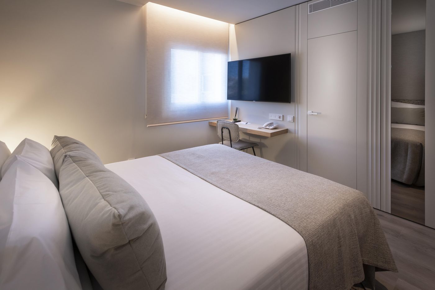 Bel-Air-Hotel-Room-19