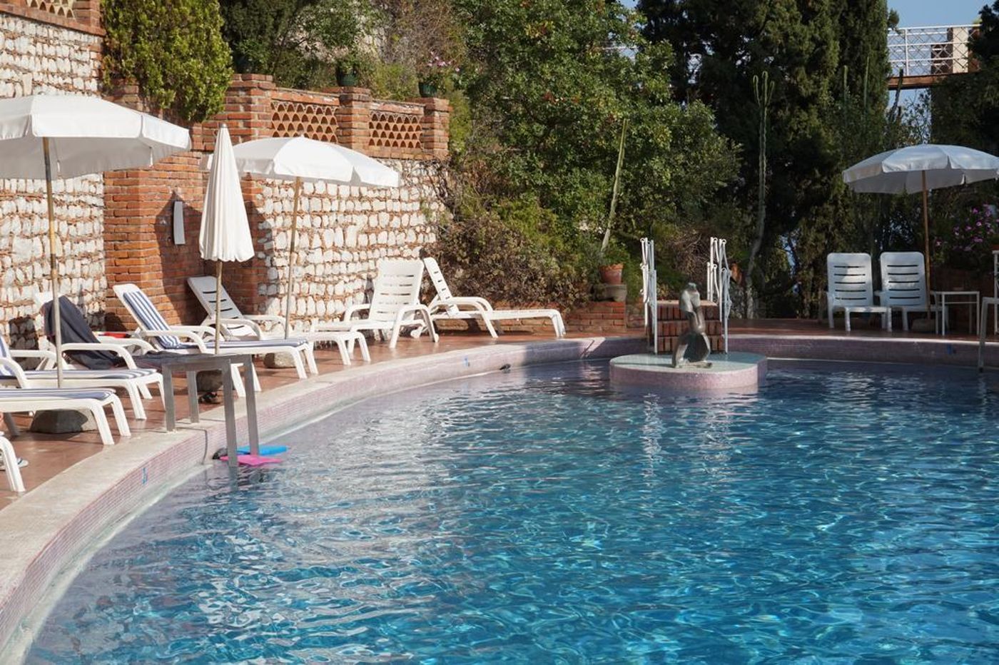 Mediterranee-Hotel-Pool-3
