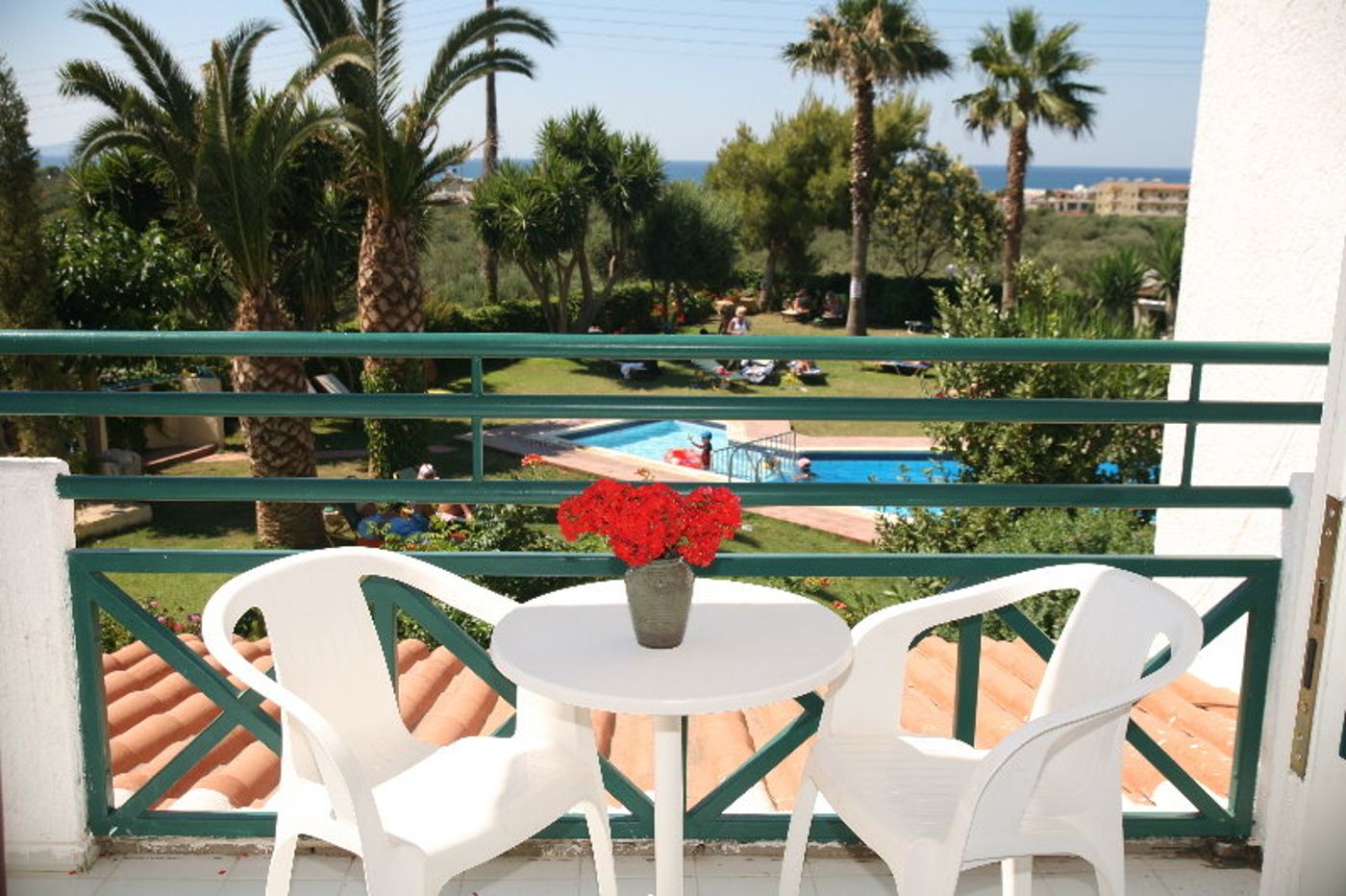 Classic-Apartments-Terrace-8