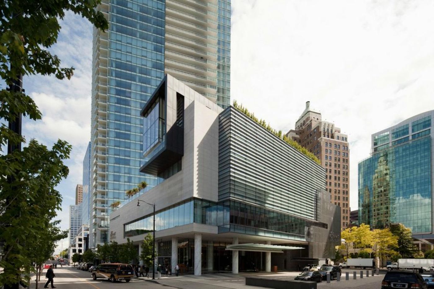 Fairmont-Pacific-Rim-General-view-100