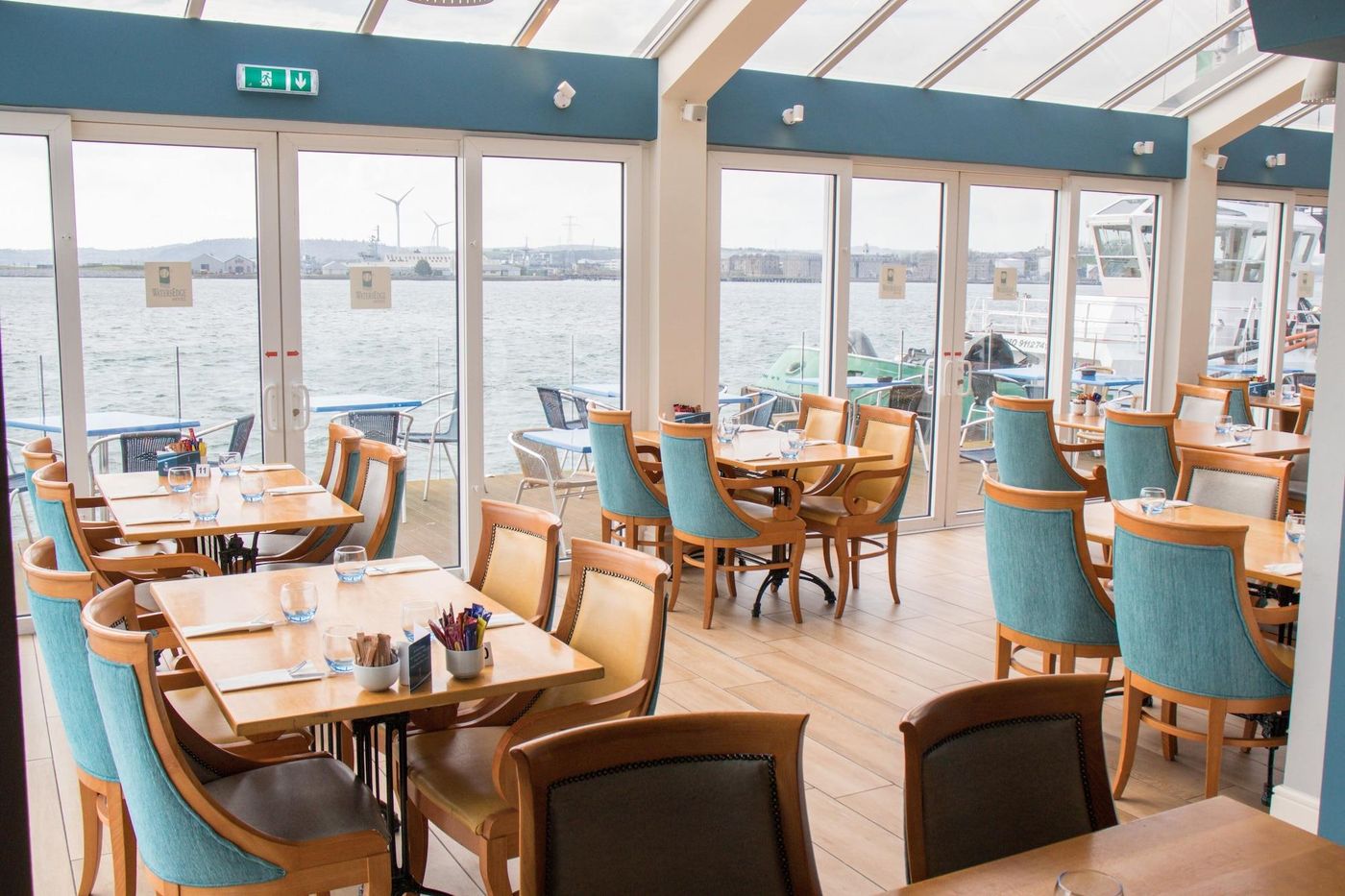 WatersEdge Hotel - Ireland - Cobh - Bar - 3