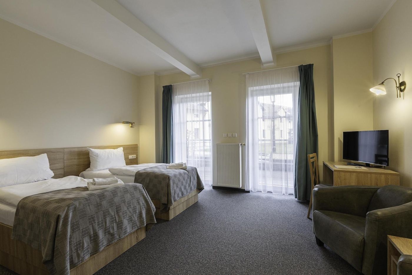 Statek 1738-Czech Republic-VSESTUDY-Room-6