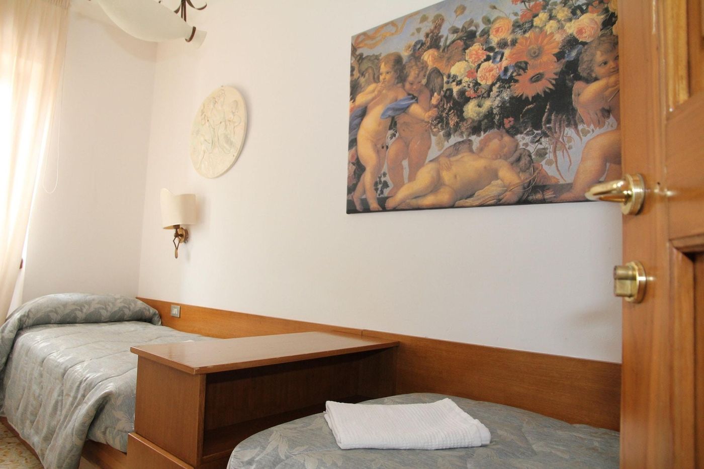 Hotel-Da-Remo-Room-21