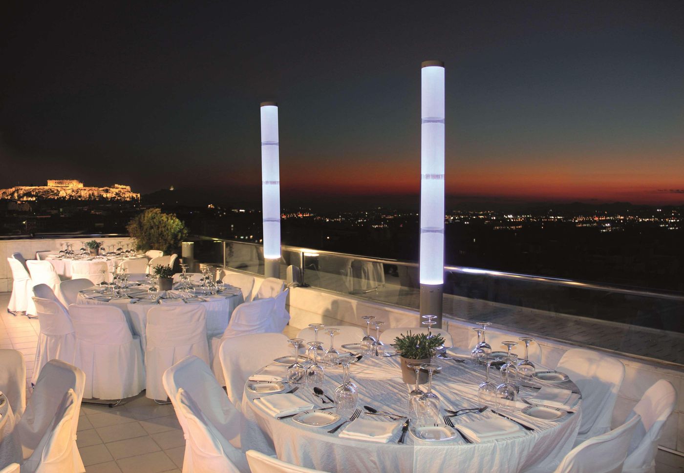 Radisson-Blu-Park-Hotel-Athens-Restaurant-55