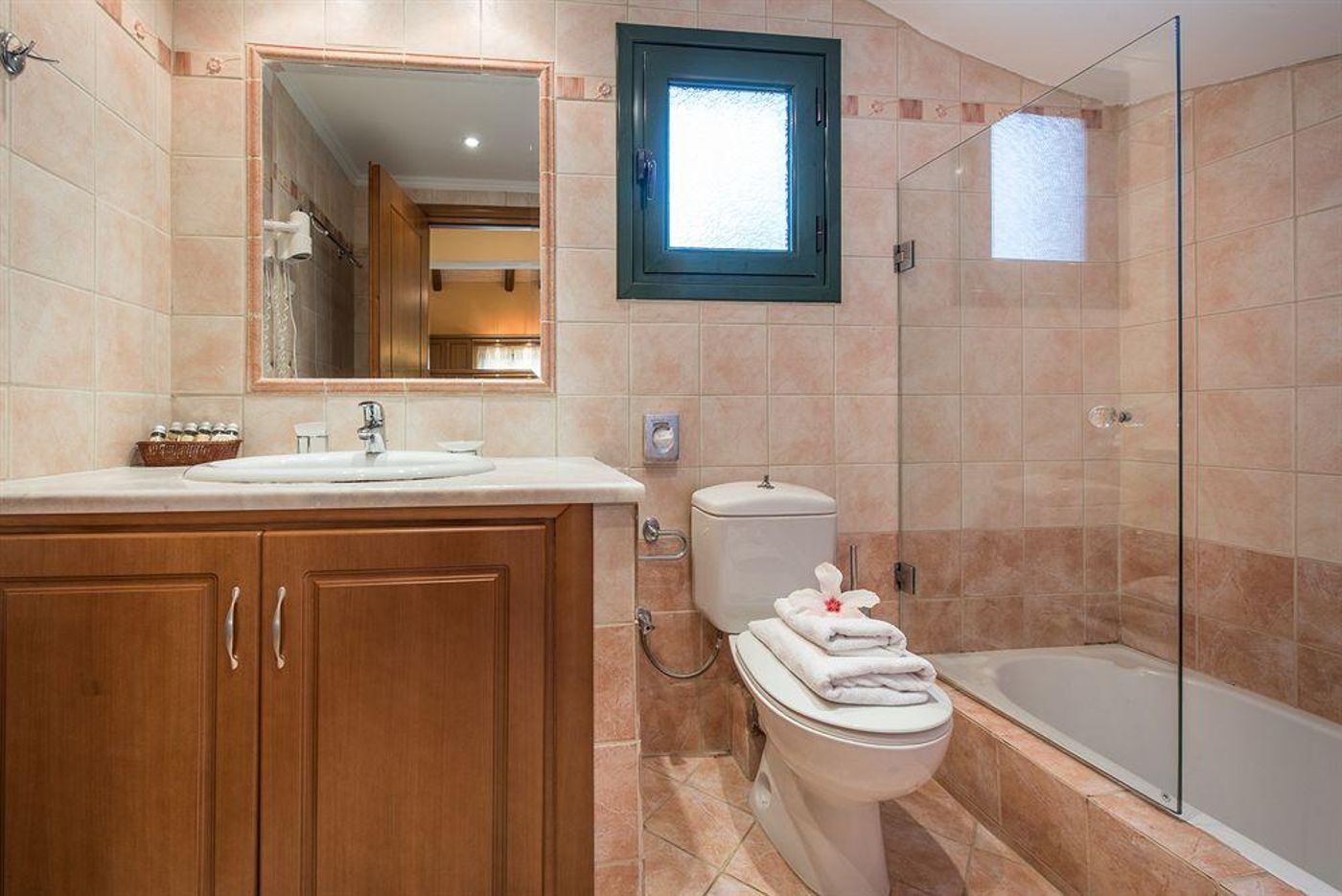 Kookis-Village-General-view-21