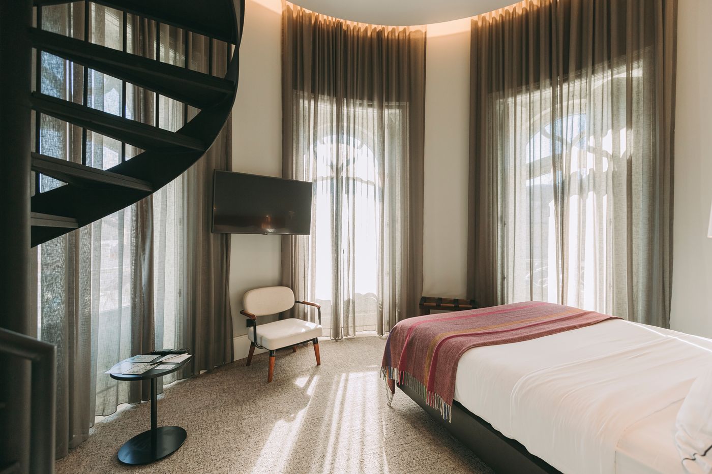 1908-Lisboa-Hotel-Room-37