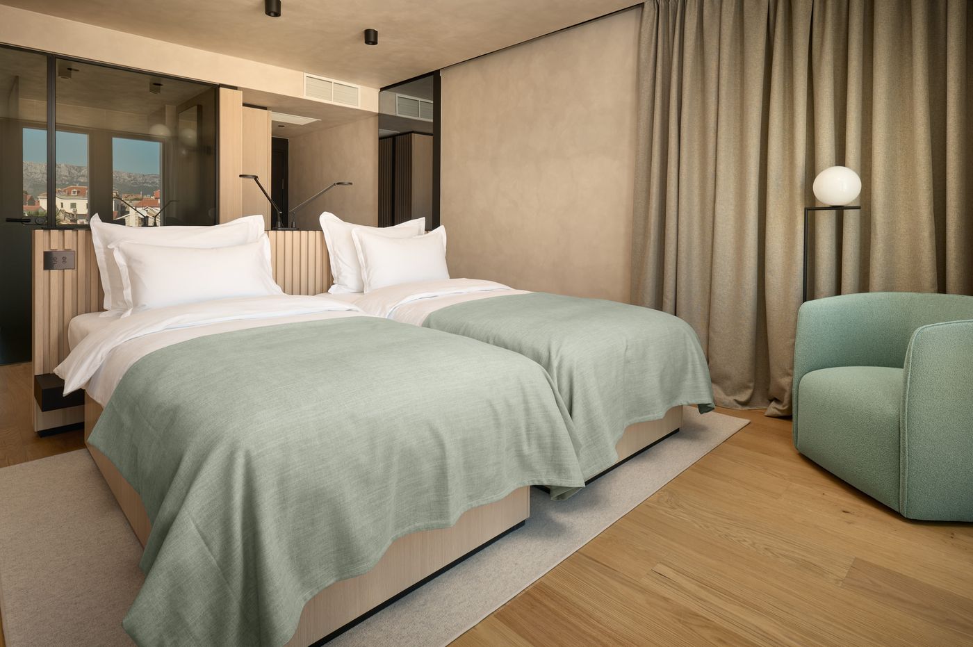 Hotel-Ambasador-Room-22