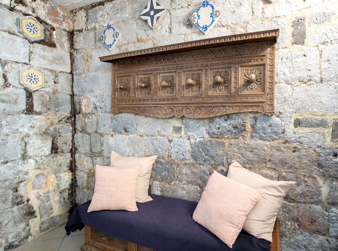 Rivoli-Sorrento-Lobby-18