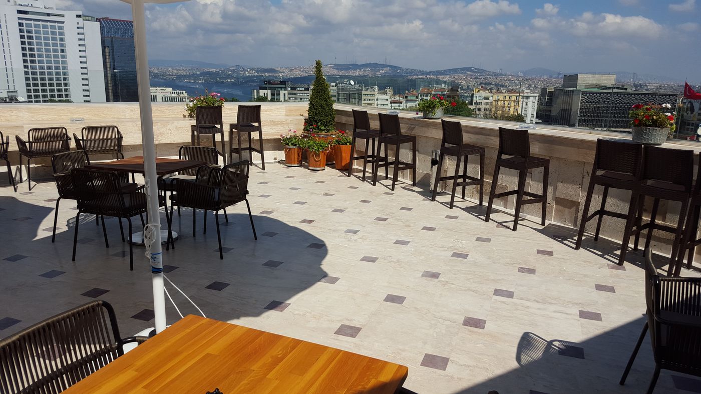 Taksim-Gonen-Restaurant-17