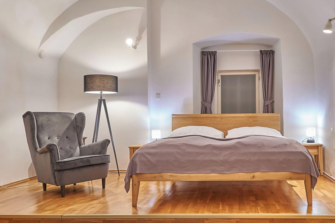 U-Tri-Pstrosu-Room-28