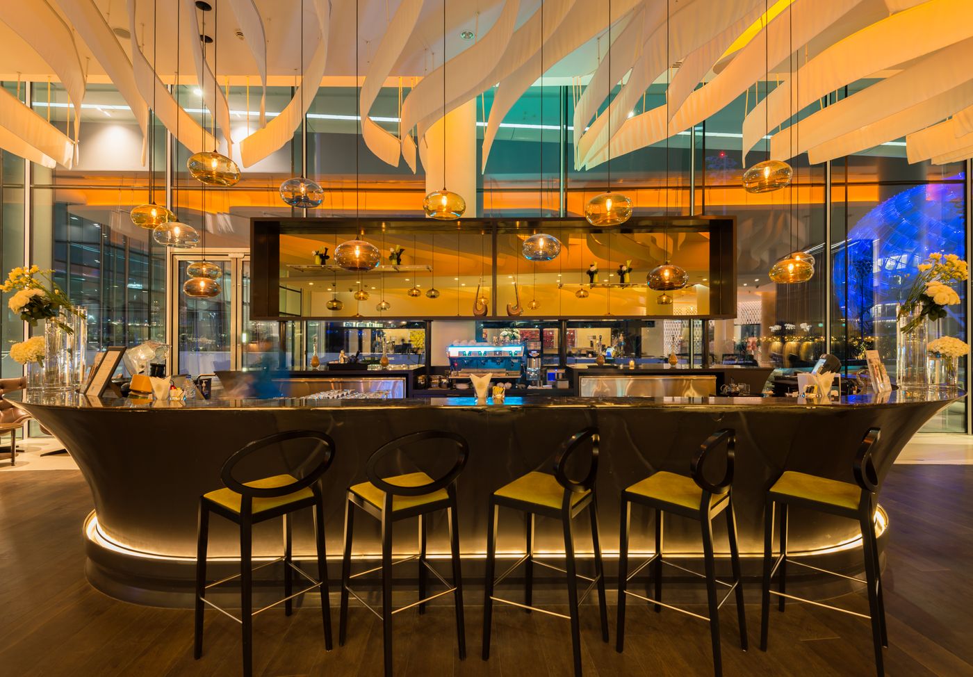 W-Abu-Dhabi---Yas-Island-Bar-29
