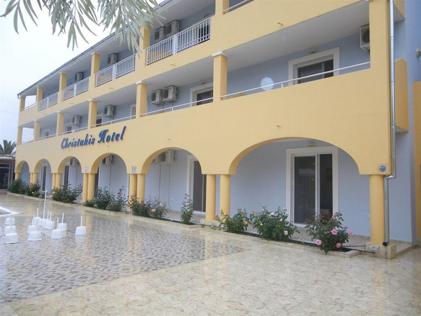 Christakis-Hotel-General-view-5