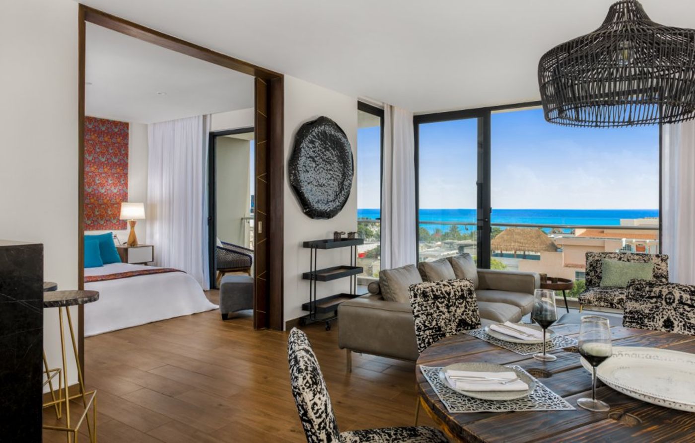 The Fives Downtown Hotel & Residences