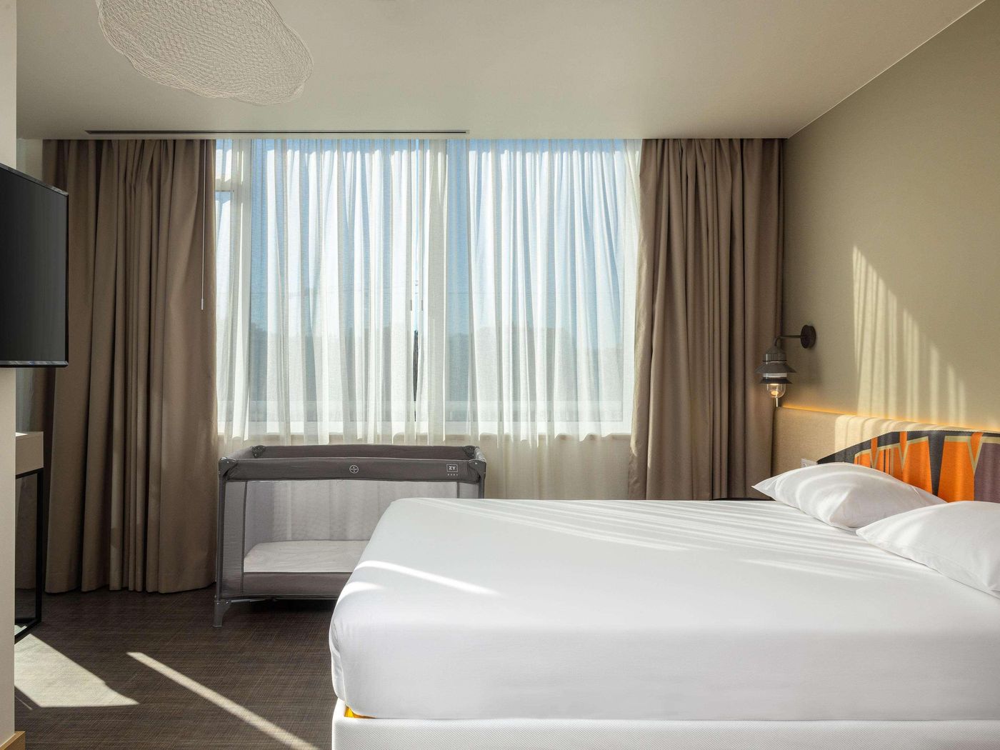 ibis-Styles-Lisboa-Centro-Liberdade-NE-Room-36