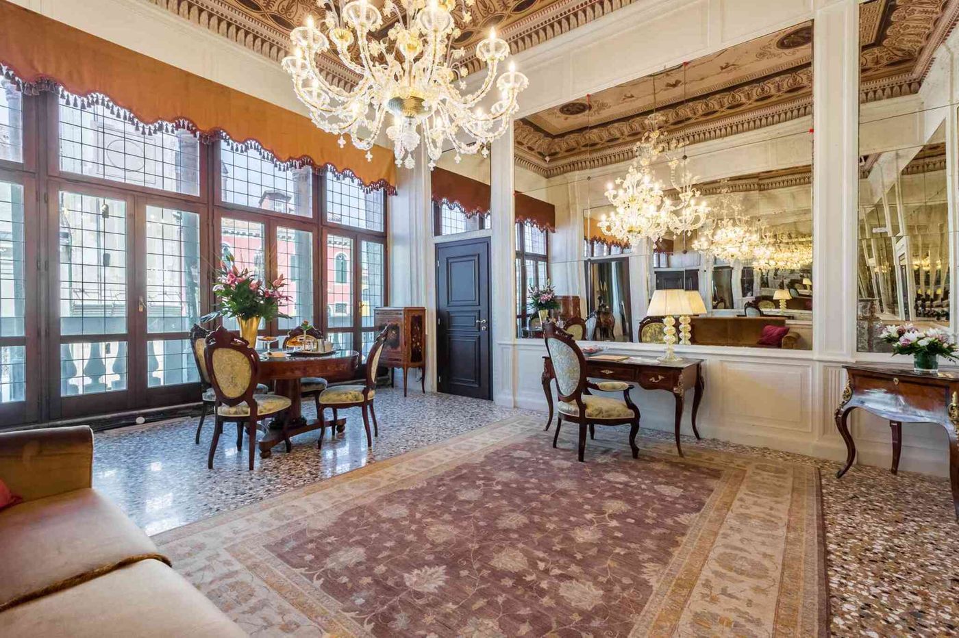 Nani-Mocenigo-Palace-Room-3