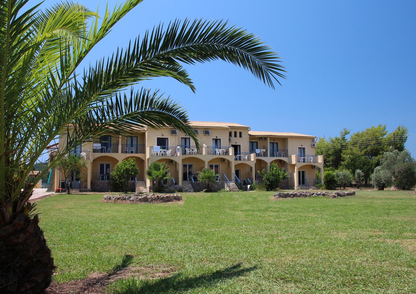 Koulouris-Beach-General-view-1