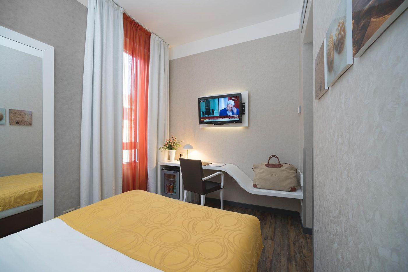 c-hotels-Atlantic-Room-6