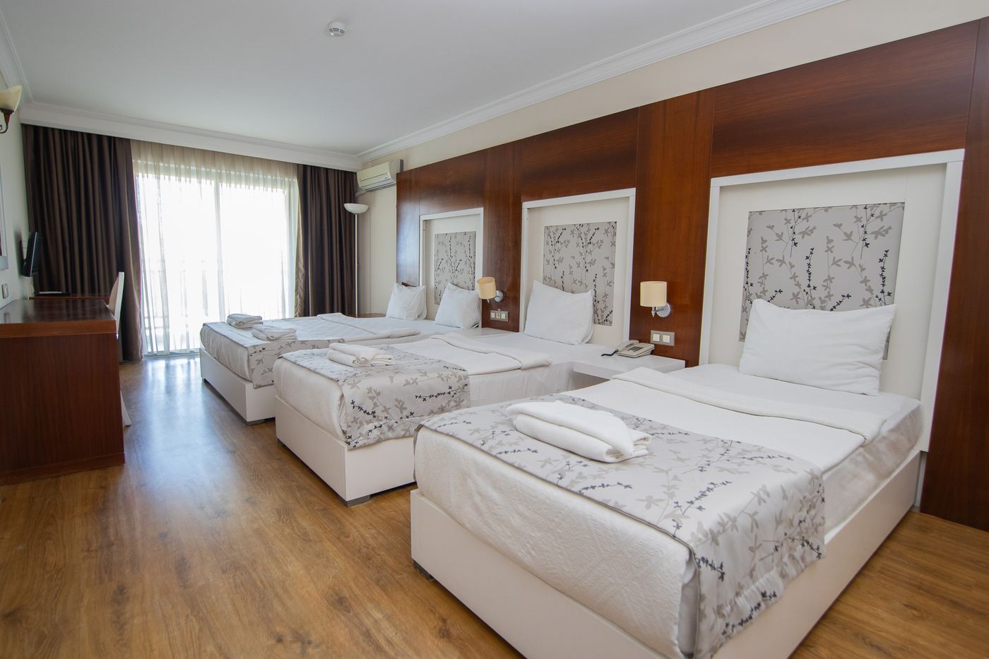 Sentinus Beach Hotel