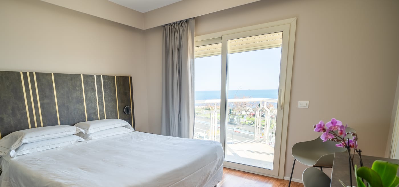 Plaza-Hotel-Catania-Room-16