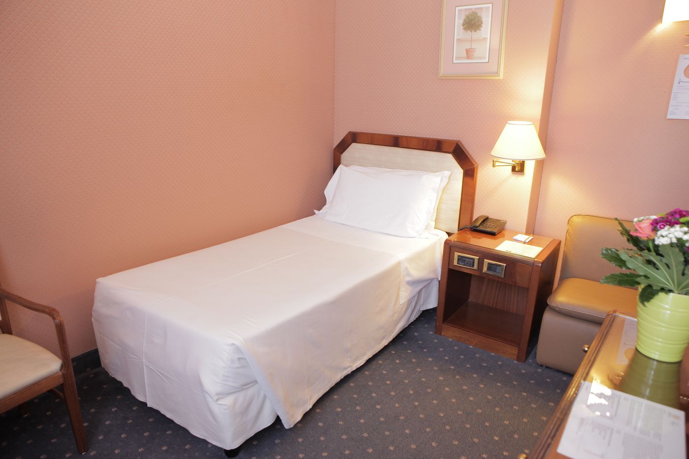 Bristol-Hotel-Room-5