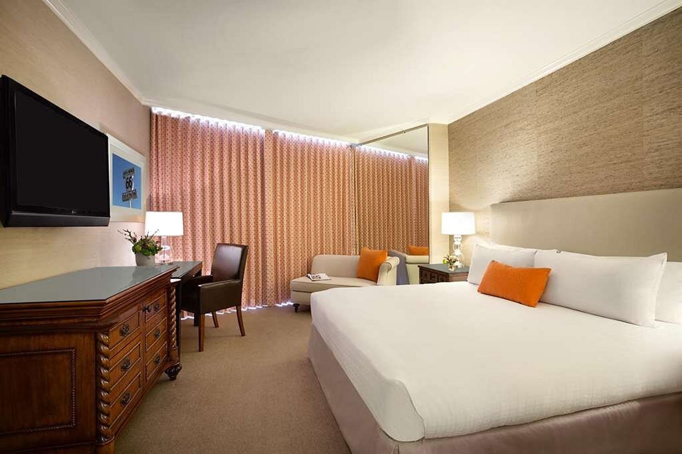 Fairmont-Miramar-Hotel---Bungalows-Room-48