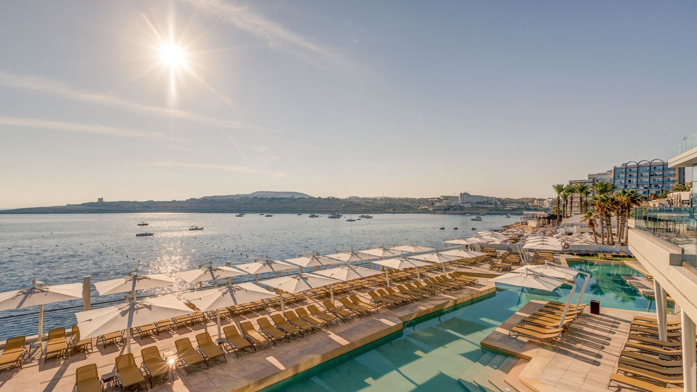 2 AX ODYCY - Lido & Waterpark (1).jpg