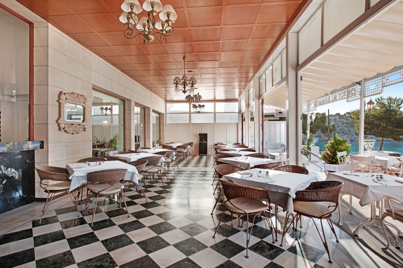 THB Felip - Adults Only