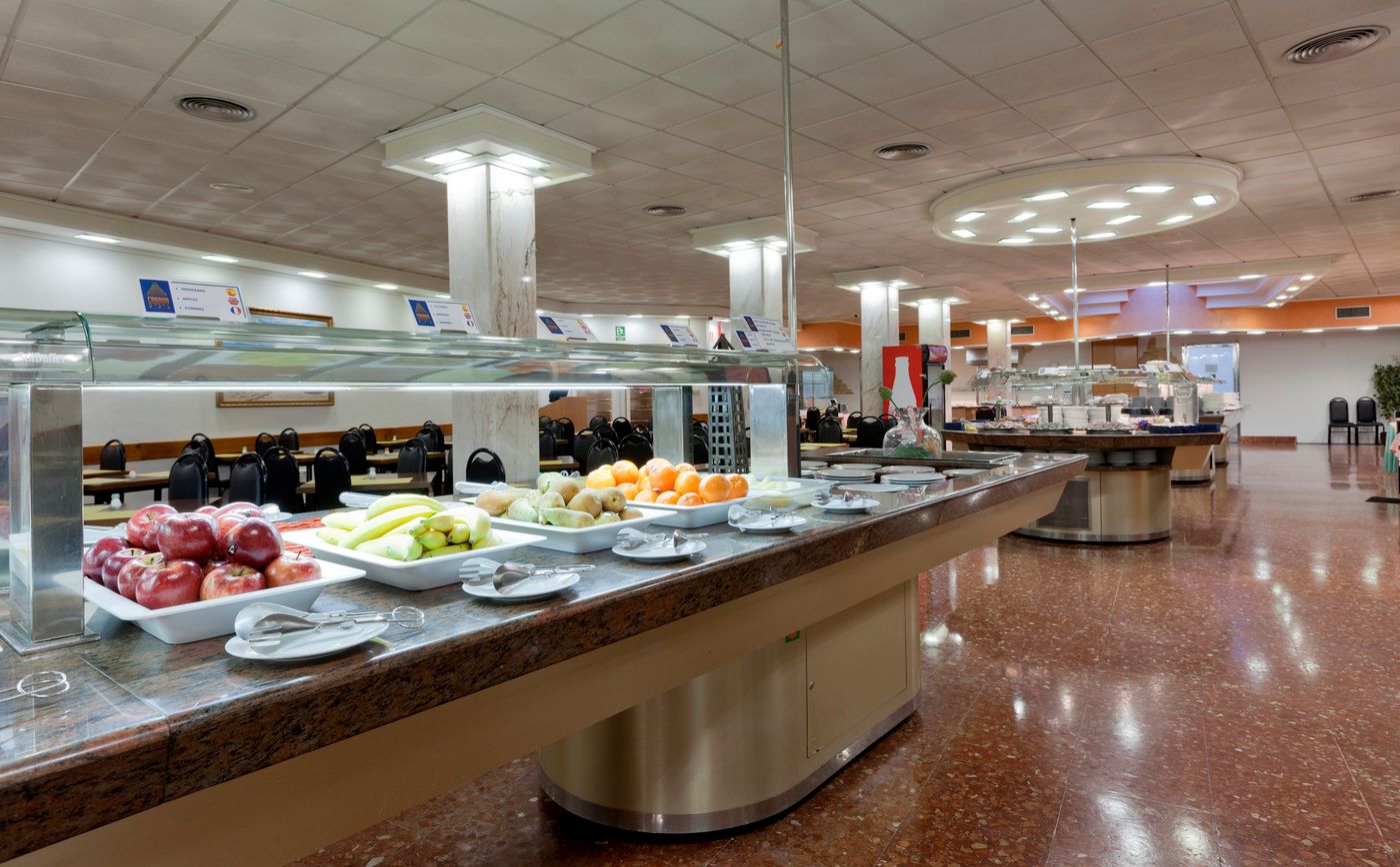 cabana-hotel-restaurant2