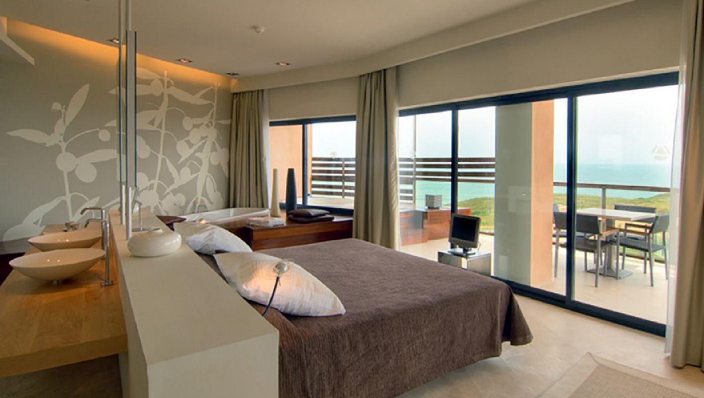 Ohtels-Les-Oliveres-Beach-Resort---Spa-Room-17