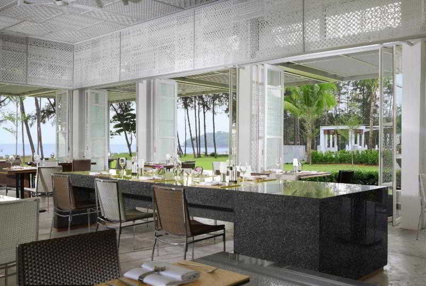 Dusit-Thani-Krabi-Beach-Resort-Restaurant-64