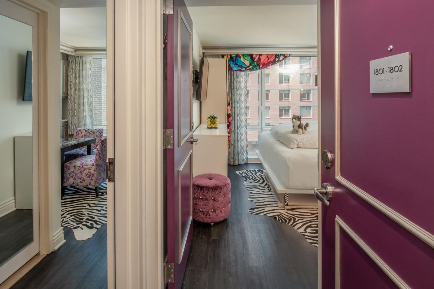 Staypineapple--An-Artful-Hotel--Midtown-New-York-Room-18