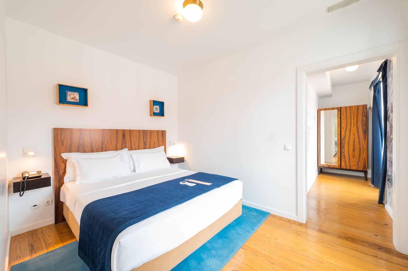 Lisboa-Prata-Boutique-Hotel-Room-24