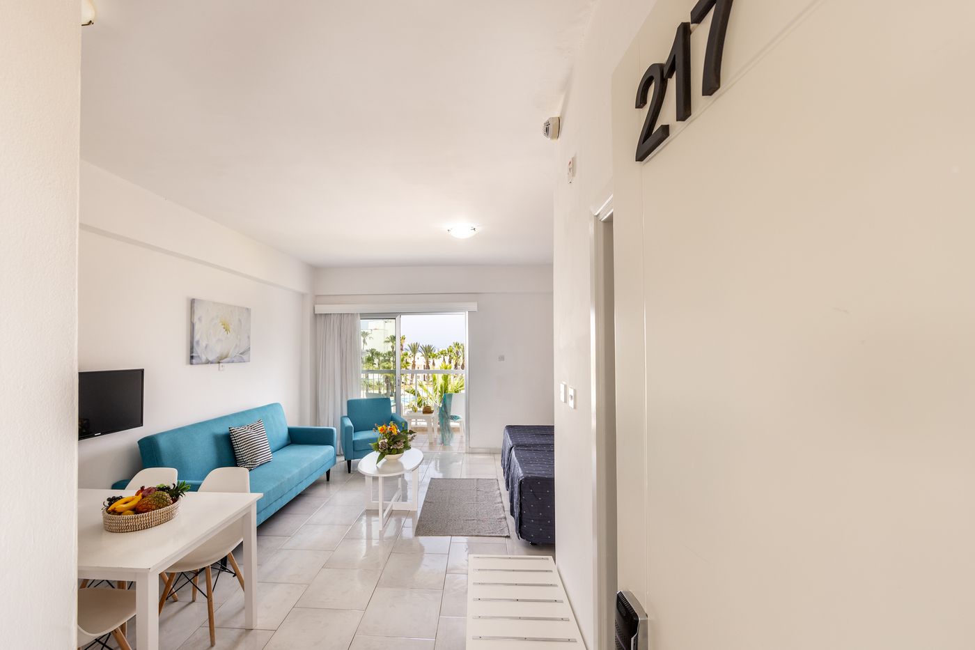 Papantonia-Apts-Room-33