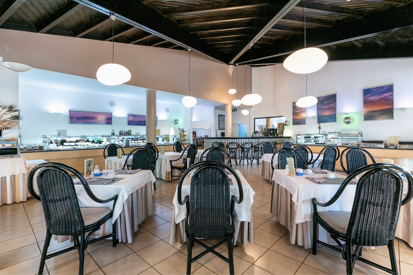 Risco-del-Gato-Suites-LIVVO-Senses-Collection-Restaurant-54