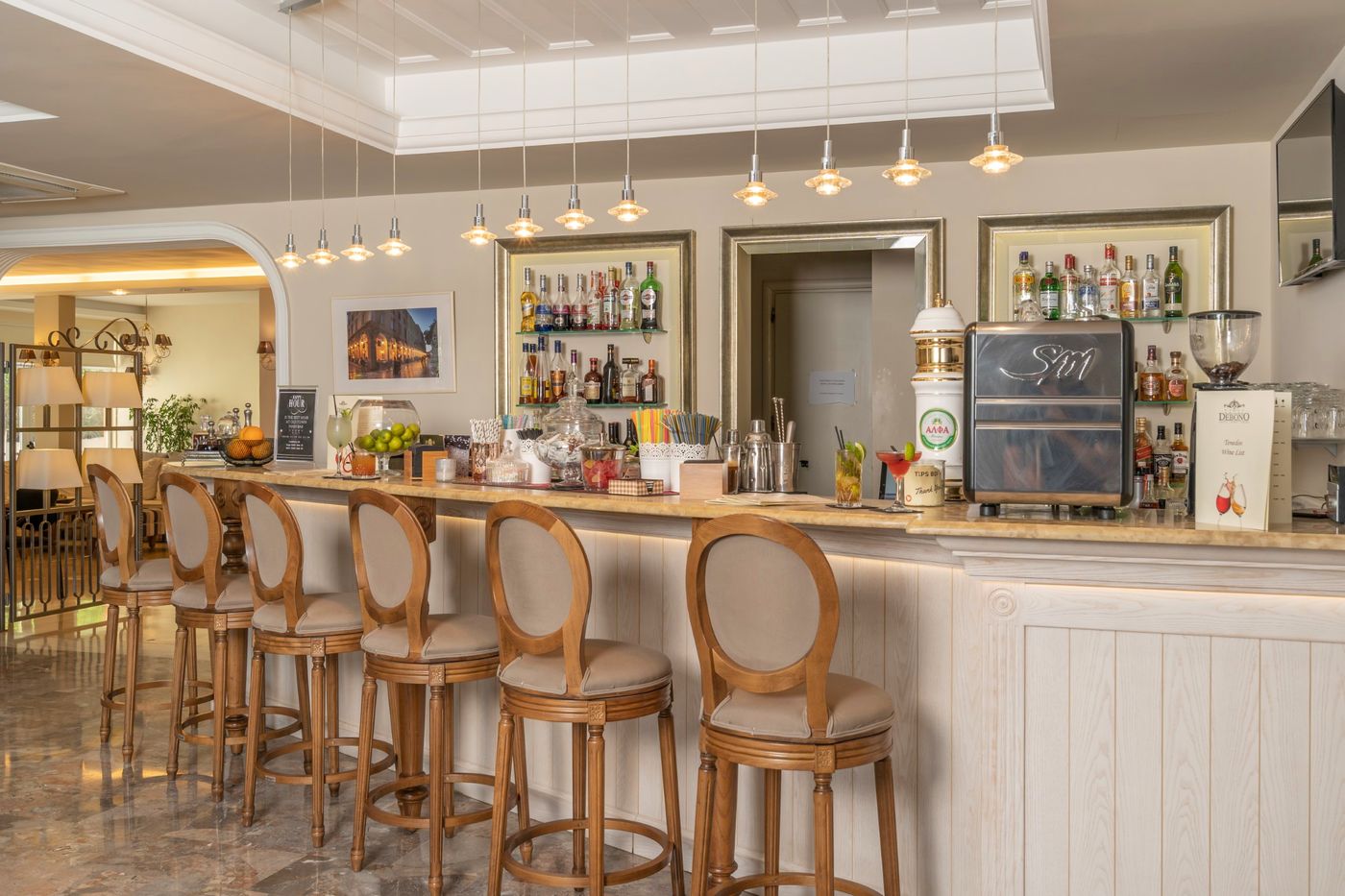 Debono-Hotel-Bar-53
