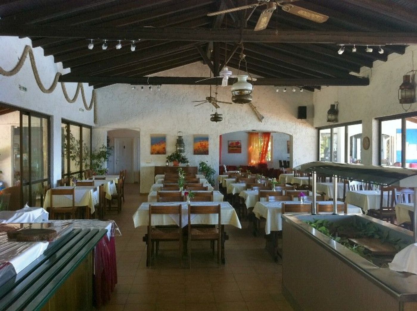 Nautilus-Hotel-Restaurant-10