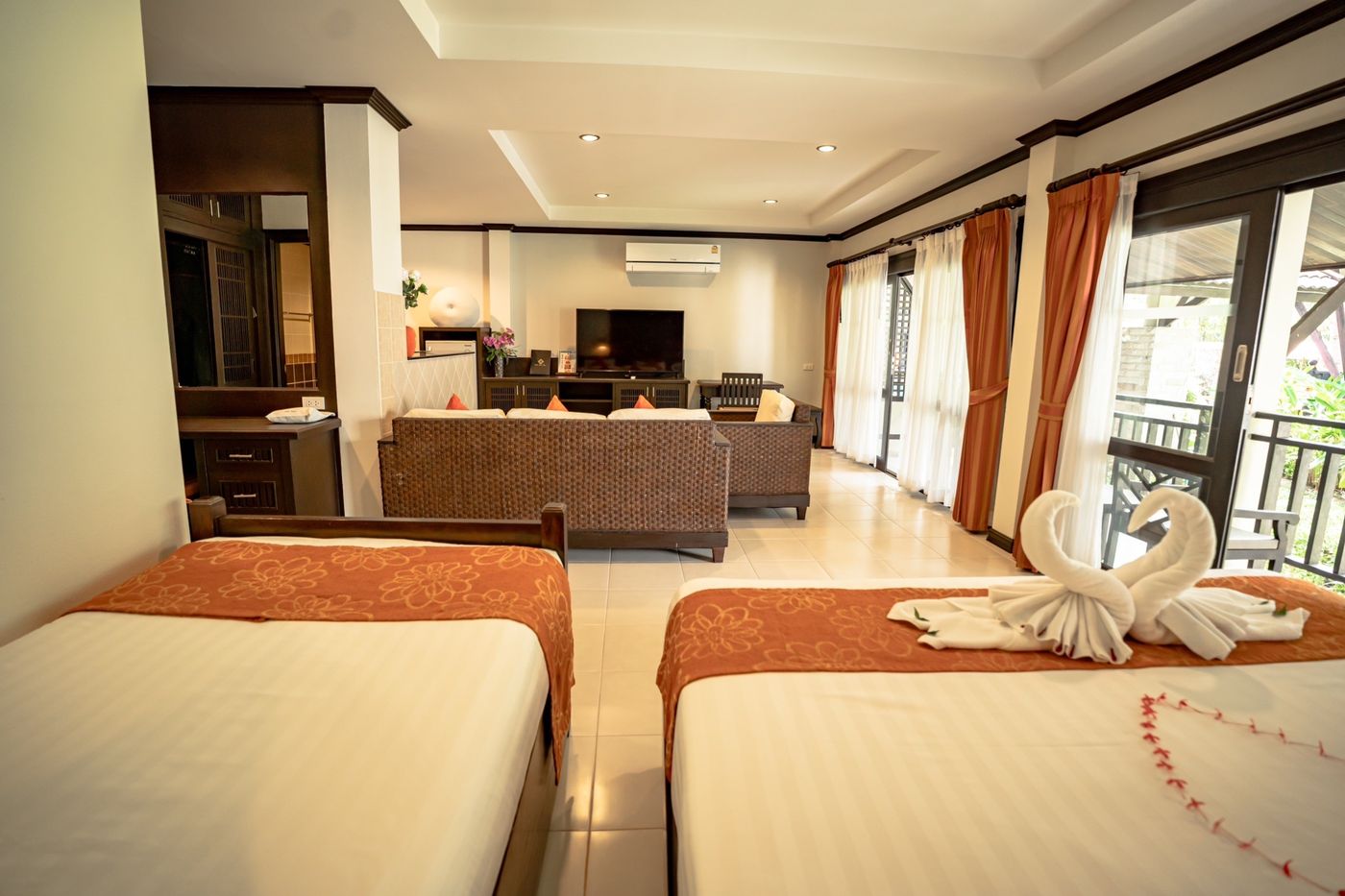 Am-Samui-Palace--SHA---Room-8